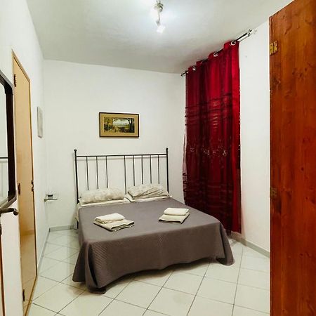 Casa Vacanza Contrada Canalotto 65 レアルモンテ エクステリア 写真